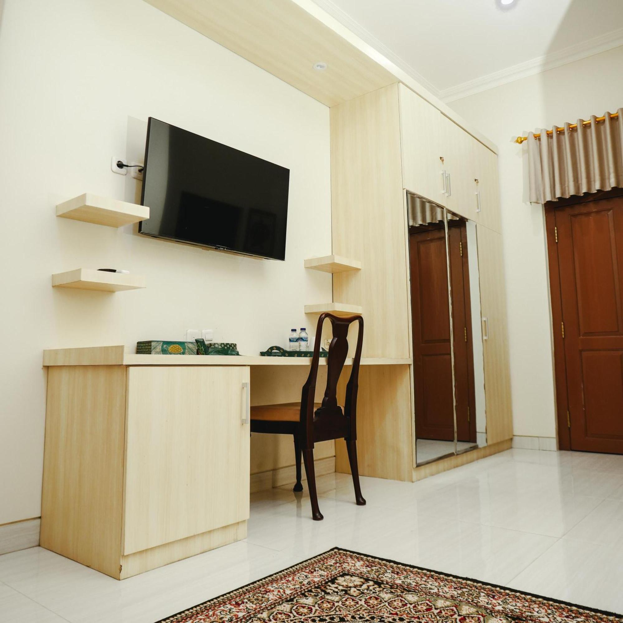 Omahkura 1 Apartment Yogyakarta Exterior photo